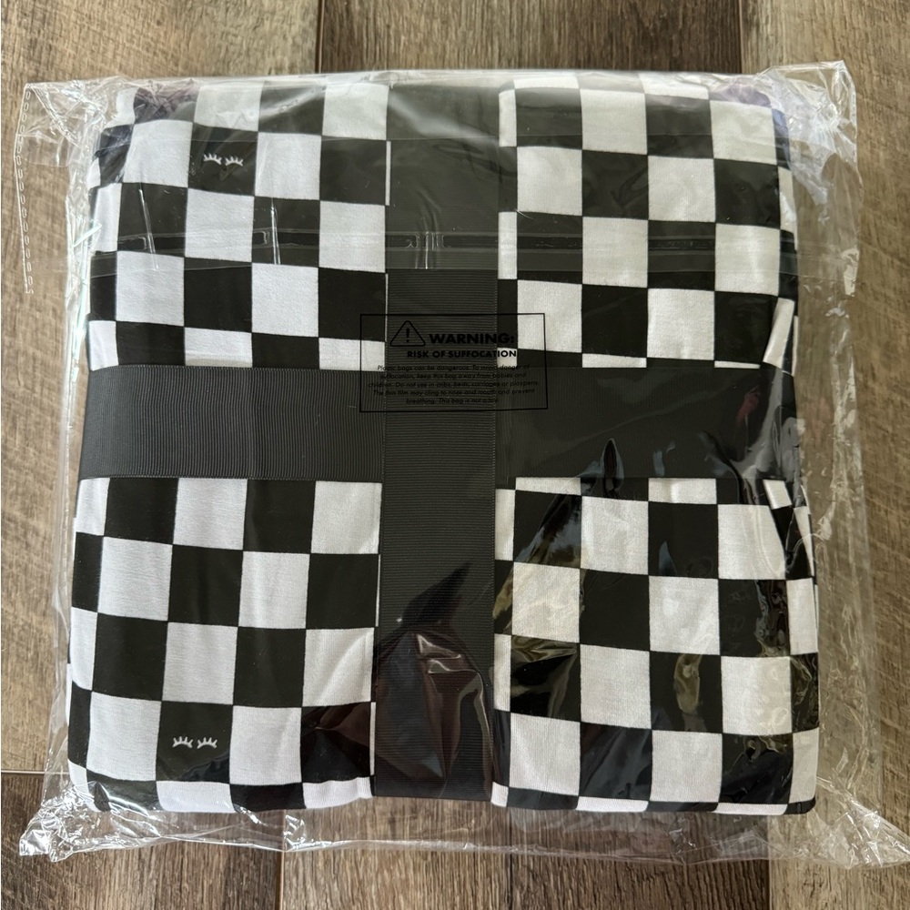 🏁 Little Sleepies Cool Checks Large Bamboo Cloud Blanket Limited Edition NEW - Picture 2 of 6